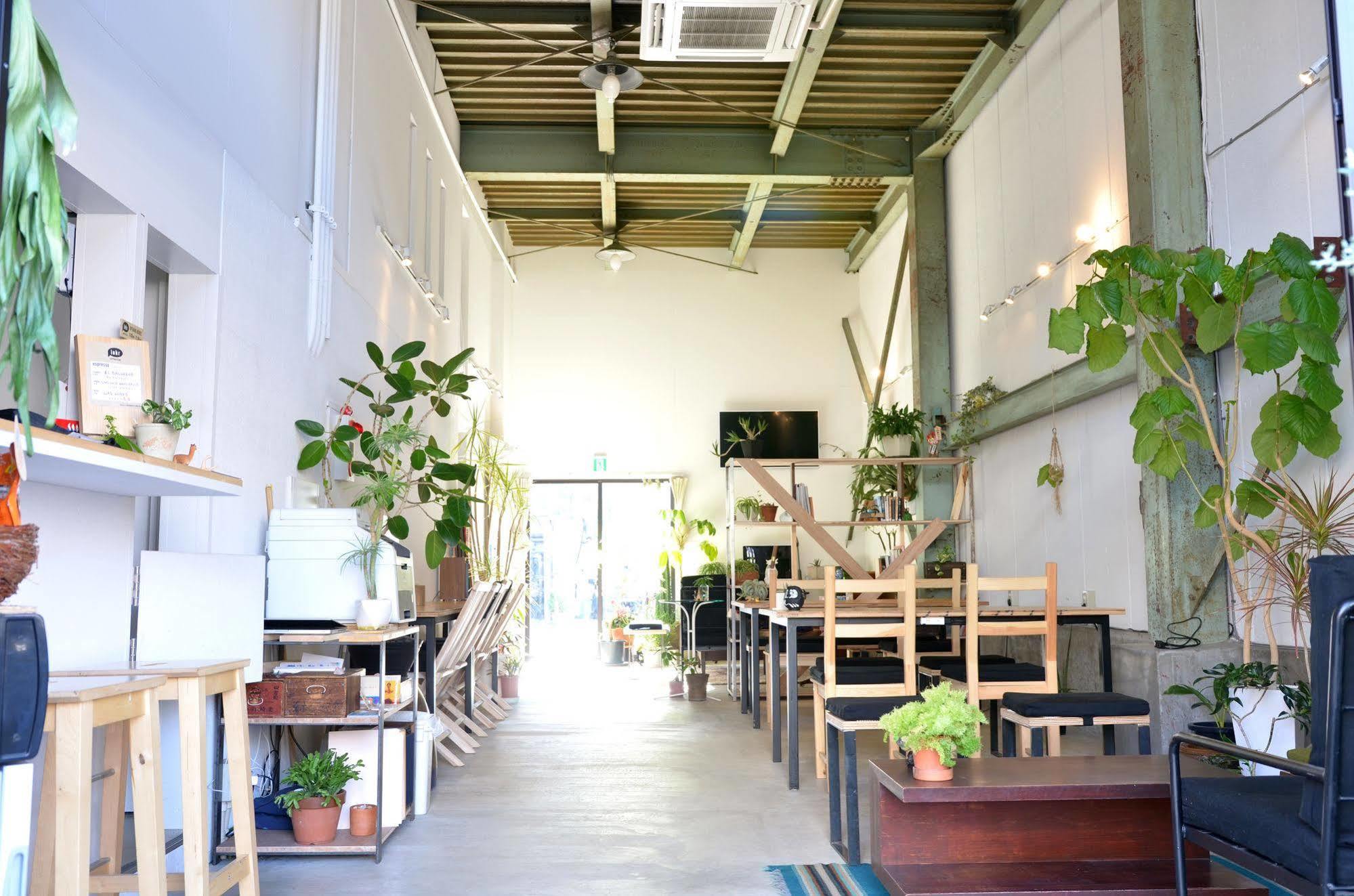 Хостел Tokyo Hutte Екстер'єр фото